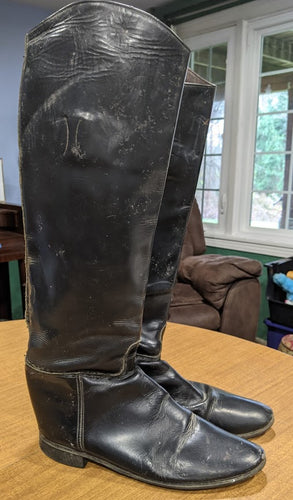 Ladies Hunt Boots w/ No Zipper size 10 Plus Shipping